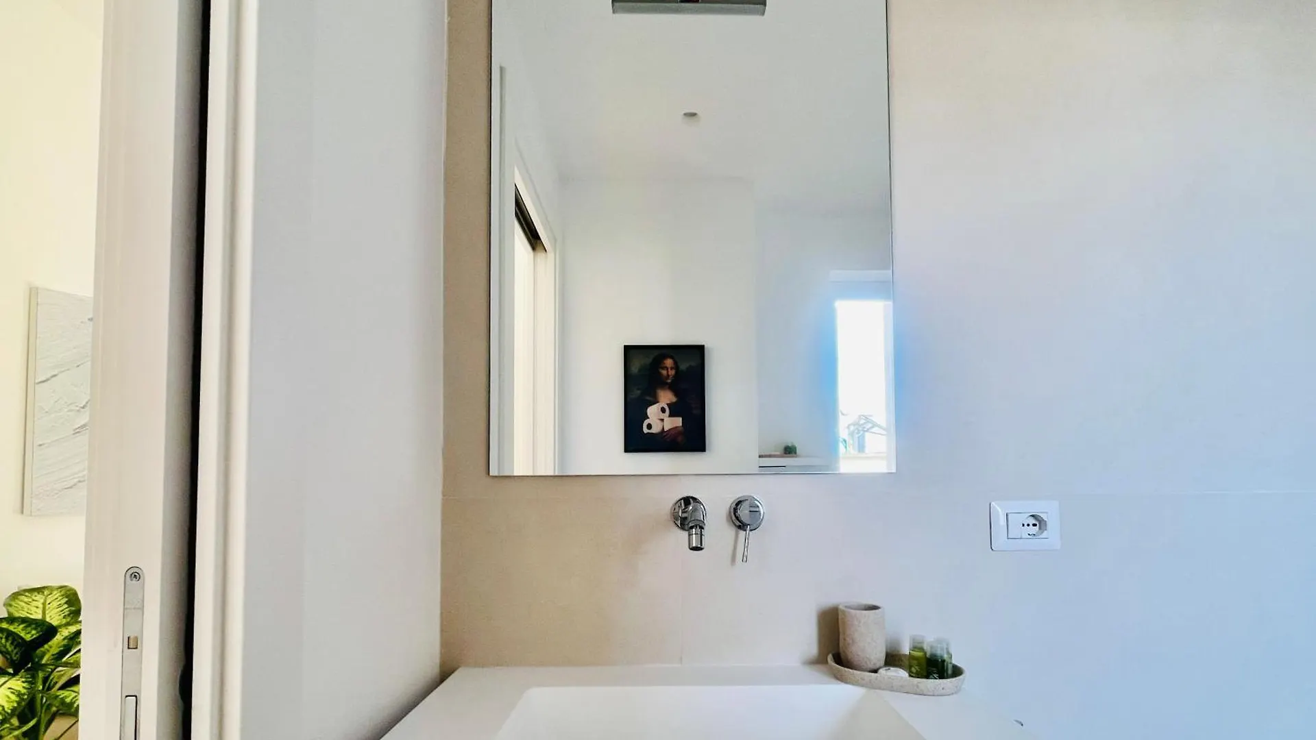 Zoe Apartment - Locazione Turistica Brindisi 0*,